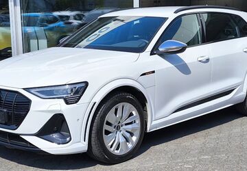 Audi e-tron 44.984 km 33.950 &euro; Dieburg 64807