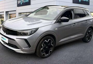 Opel Grandland (X) 14.000 km 24.990 &euro; Blankenbach 63825