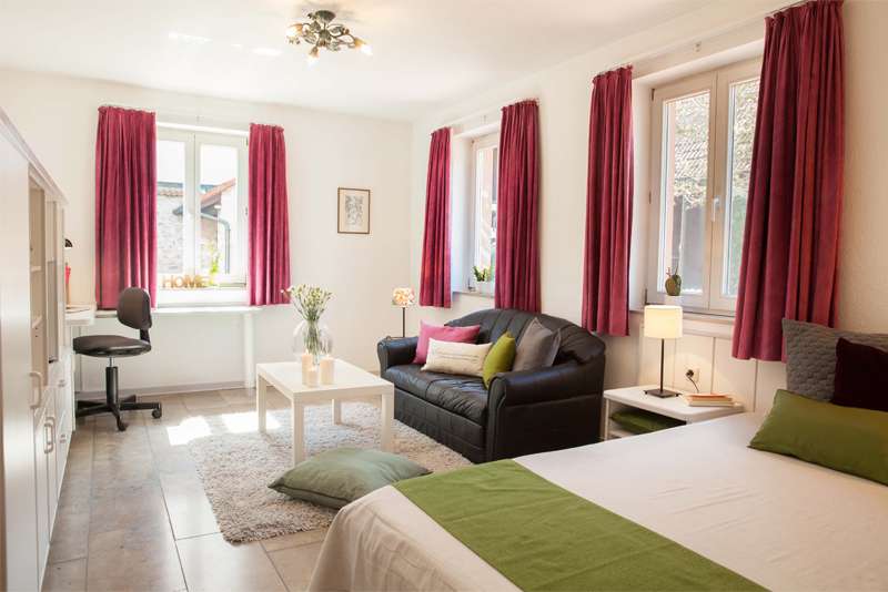 Etagenwohnung Aschaffenburg Damm - 1 Zimmer, 30 m&sup2;, 650&euro; | Angebot:26440076