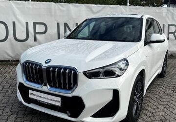 BMW iX1 59.305 km 37.488 &euro; Hainburg 63512