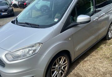 Ford Tourneo Courier 205.000 km 3.990 &euro; Hanau 63452