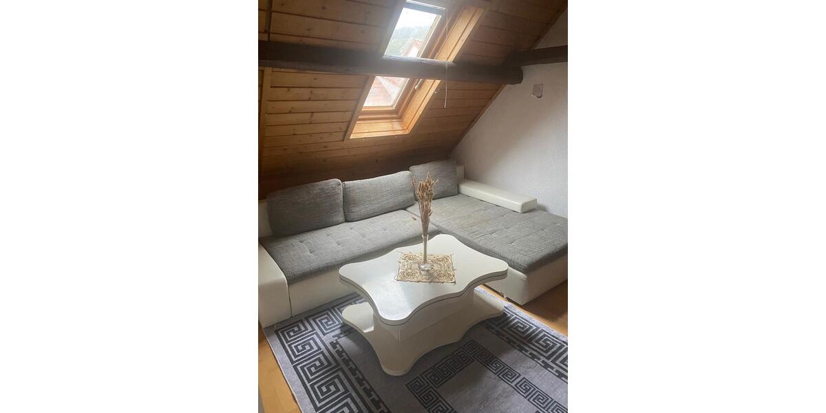 Dachgeschoßwohnung Höchst im Odenwald - 3 Zimmer, 80 m&sup2;, 980&euro; | Angebot:26163649