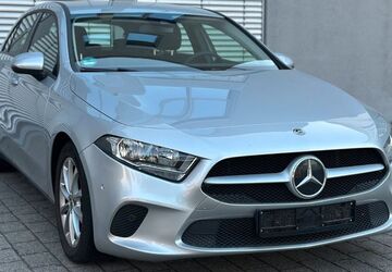 Mercedes-Benz A 180 18.000 km 19.500 &euro; Heusenstamm 63150