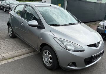 Mazda 2 203.200 km 2.200 &euro; Hanau 63452
