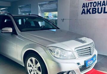 Mercedes-Benz C 200 205.000 km 6.750 &euro; Bruchköbel 63486