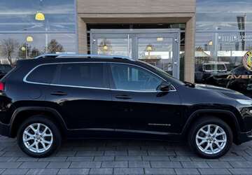 Jeep Cherokee 155.100 km 10.999 &euro; Aschaffenburg 63741