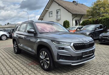 Skoda Kodiaq 2,0 TDI Tour 4x4 Rückfahrkamera, Panoramada 60.605 km 29.990 &euro; Rodgau 63110