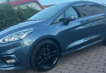 Ford Fiesta 135.800 km 7.850 &euro; Hasselroth 63594