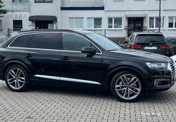 Audi Q7 214.500 km 25.999 &euro; Mespelbrunn 63875