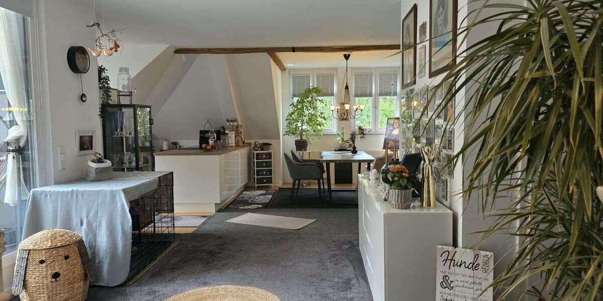 Etagenwohnung Hanau Großauheim - 3 Zimmer, 96 m&sup2;, 1.250&euro; | Angebot:27303775