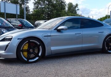 Porsche Taycan 41.000 km 68.900 &euro; Rodgau / Nieder-Roden 63110