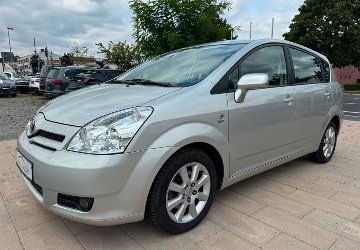 Toyota Corolla Verso 105.000 km 7.950 &euro; Aschaffenburg 63741