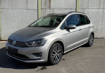 VW Golf Sportsvan 174.400 km 8.900 &euro; Hausen 63840