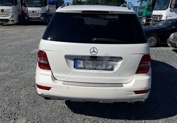 Mercedes-Benz ML 350 325.000 km 7.950 &euro; Dietzenbach 63128