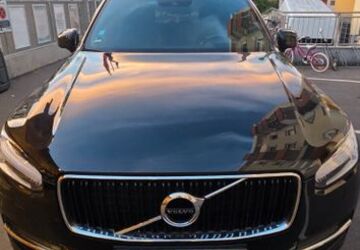 Volvo XC90 159.500 km 25.900 &euro; Hanau 63450