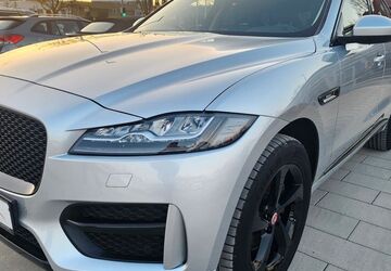 Jaguar F-Pace 127.000 km 22.450 &euro; Aschaffenburg 63741