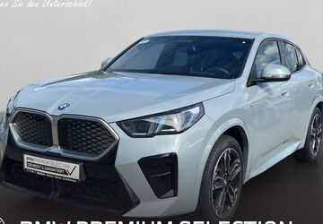 BMW iX2 5.400 km 51.390 &euro; Alzenau 63755