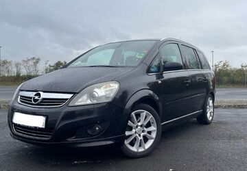 Opel Zafira 226.000 km 2.490 &euro; Hanau 63452