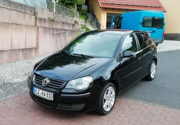 VW Polo 221.000 km 2.990 &euro; Moembris 63776